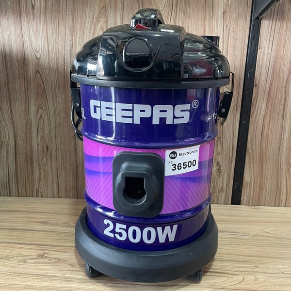 Experience powerful cleaning with the Geepas Dry Vacuum Cleaner GVC ...